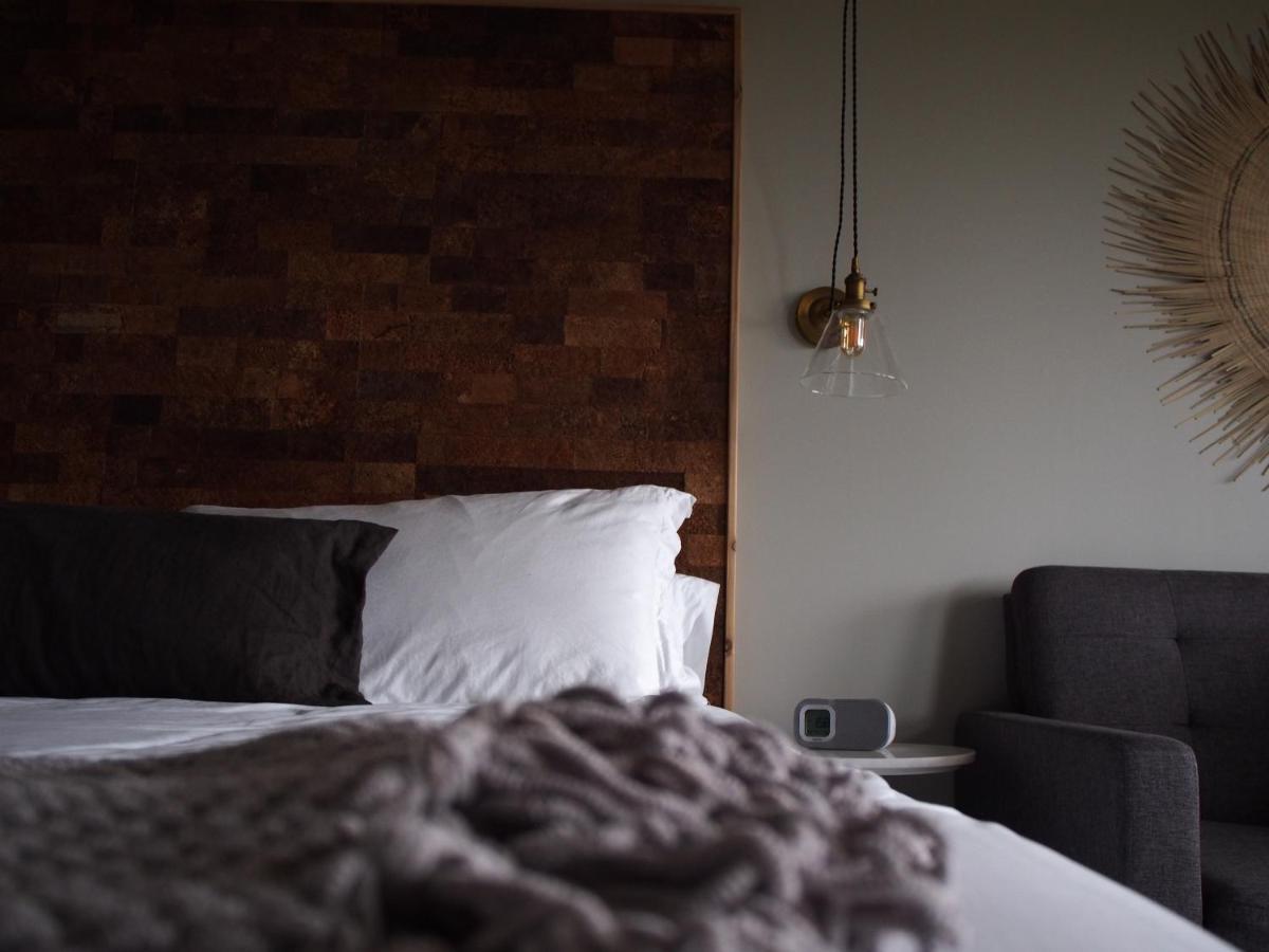 Inn At Discovery Coast Лонг-Бич Экстерьер фото